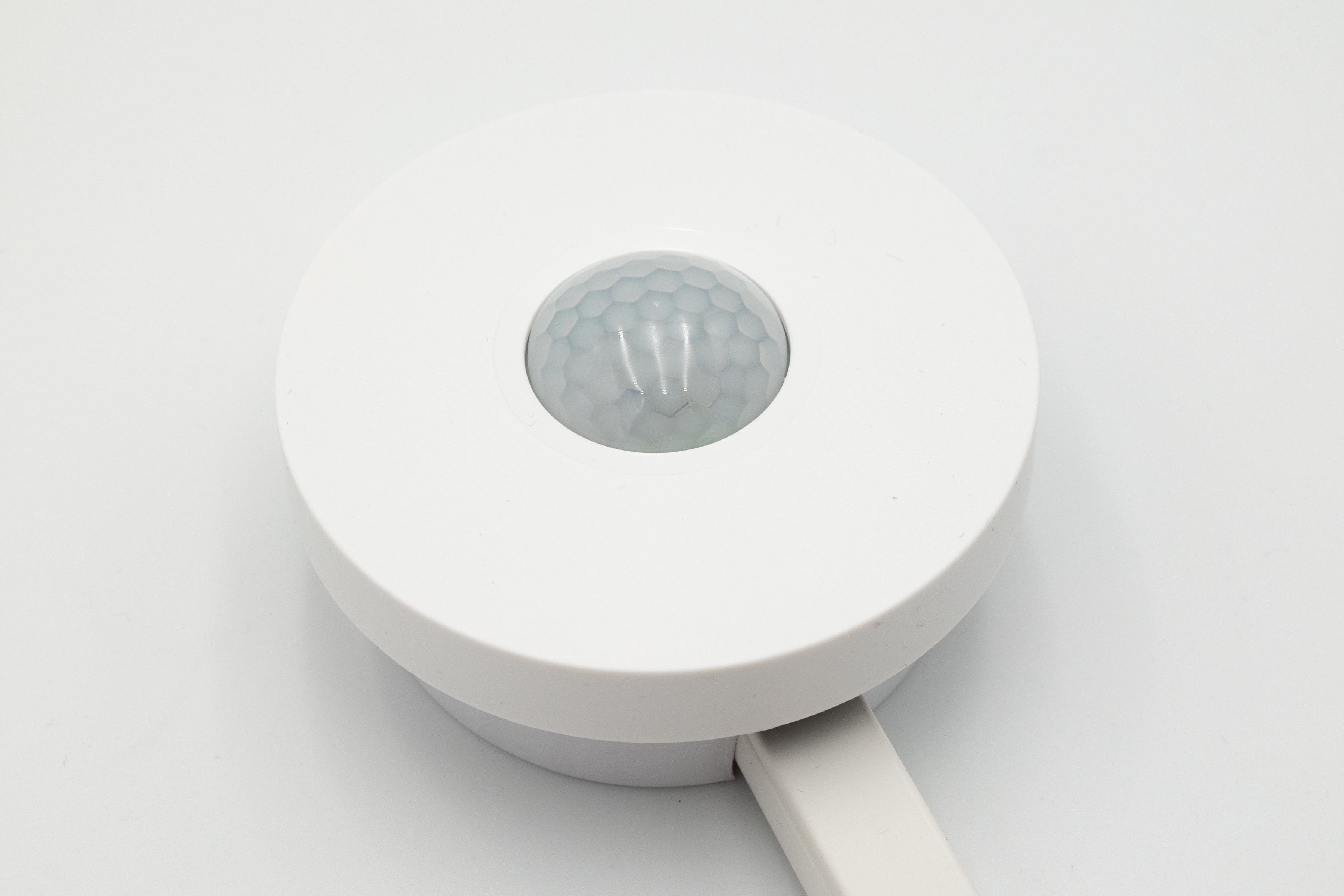 Aufputzadapter für Loxone Präsenzmelder