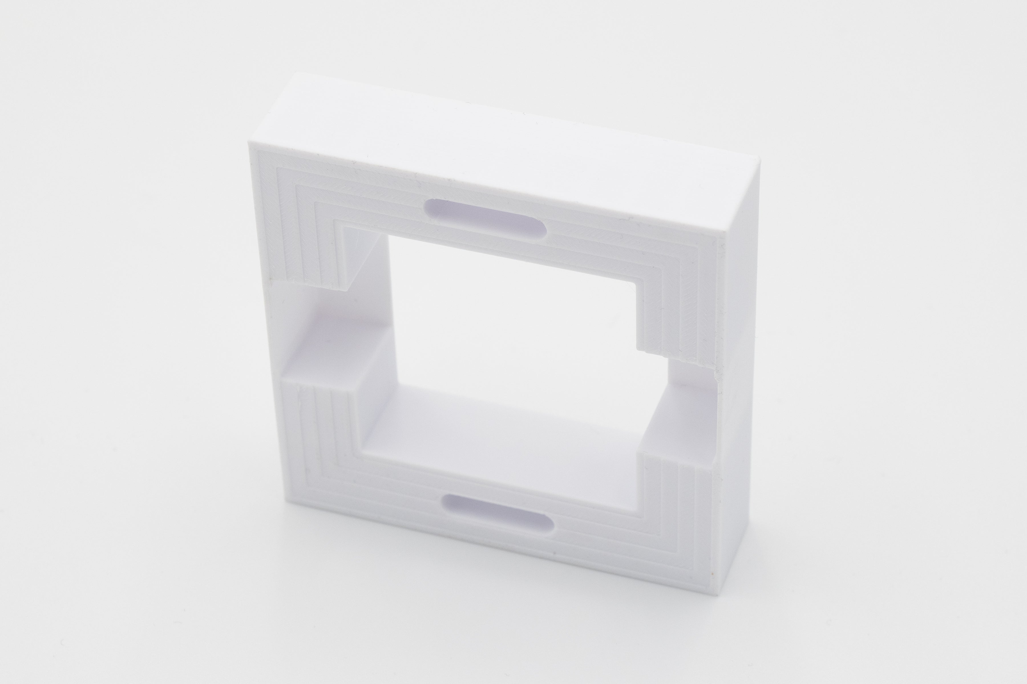 Aufputzadapter für Loxone Touch