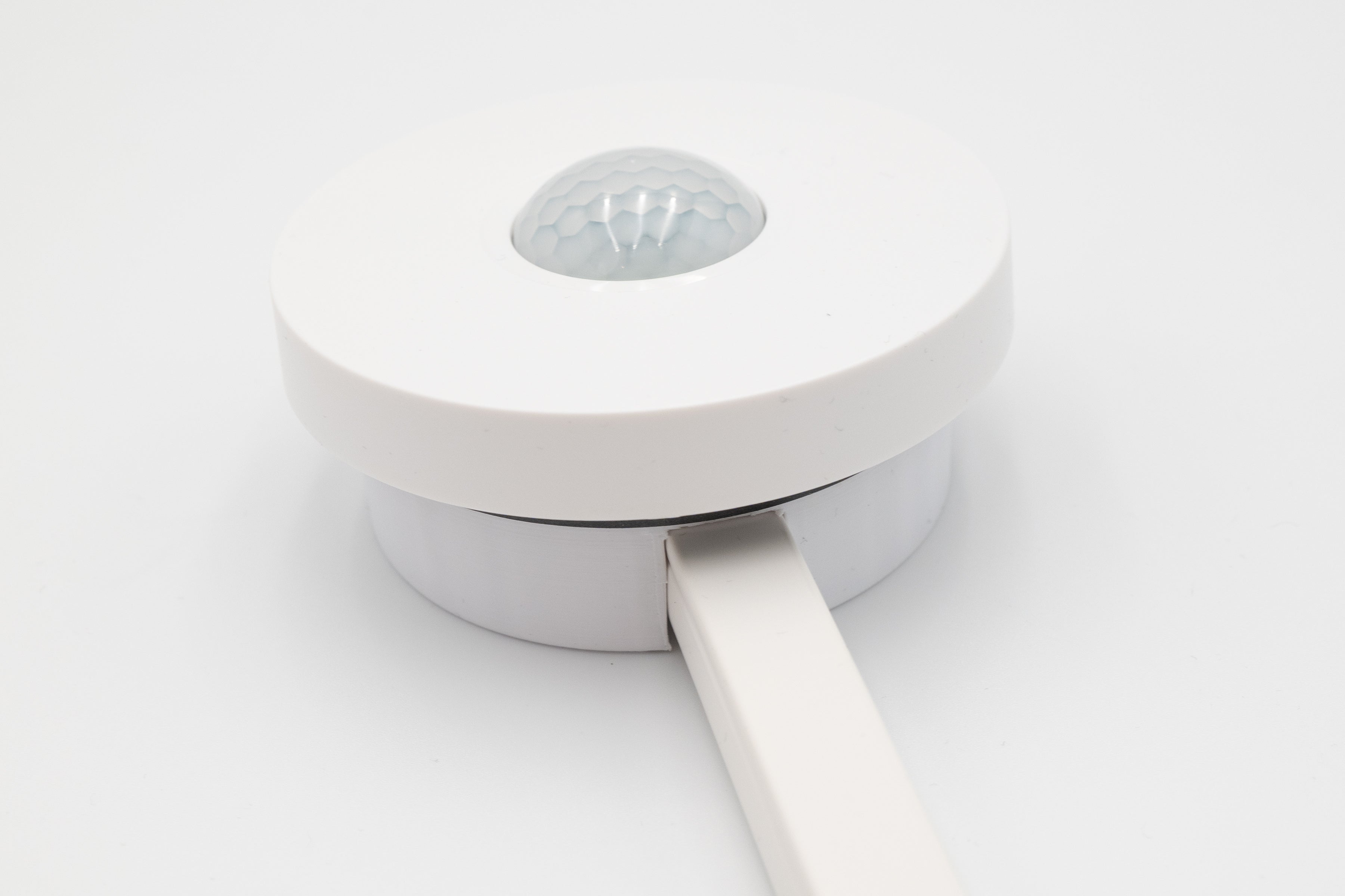 Aufputzadapter für Loxone Präsenzmelder